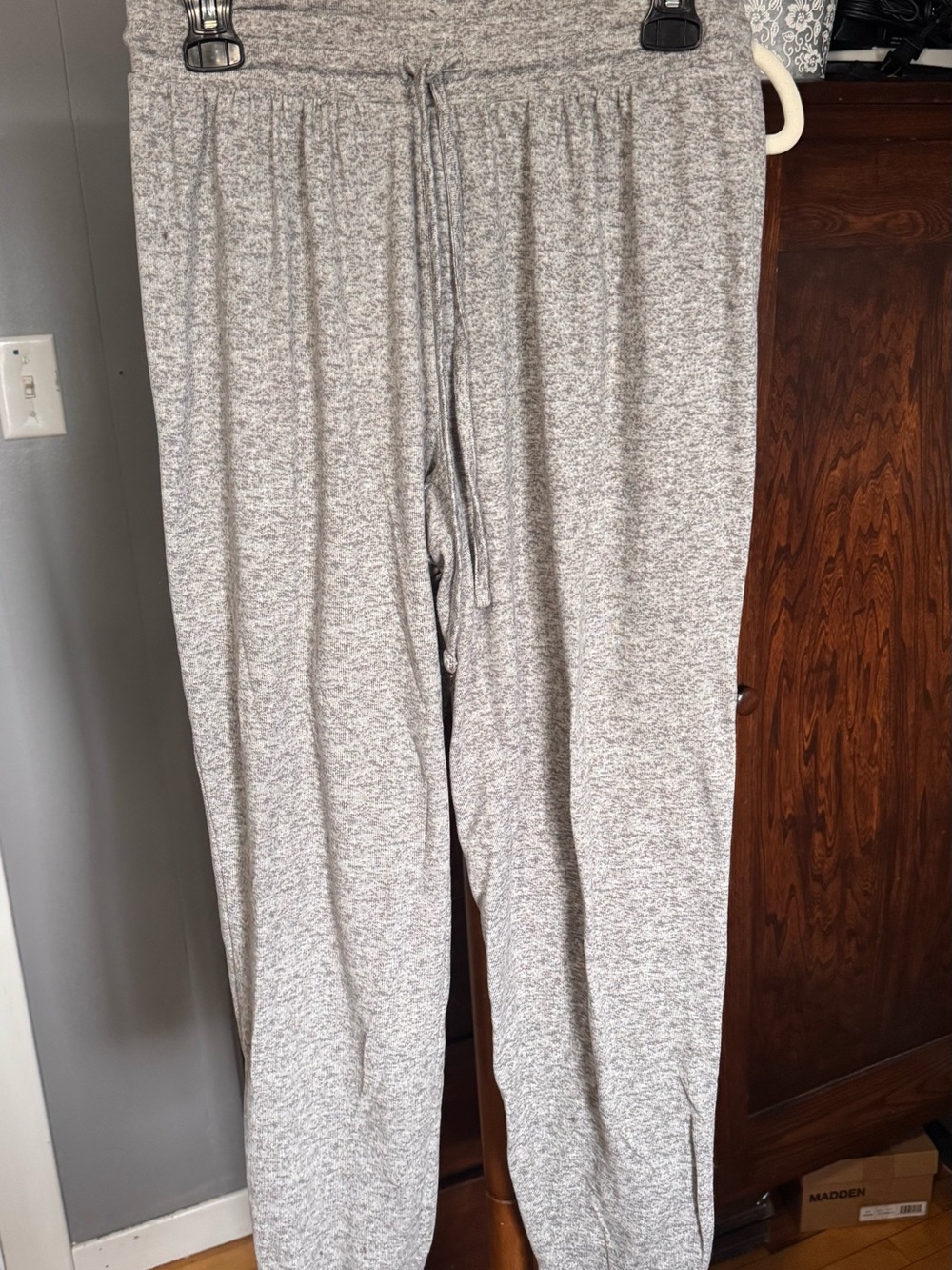 🤍 Coresimo Heather Grey Lounge Joggers — Size Medium